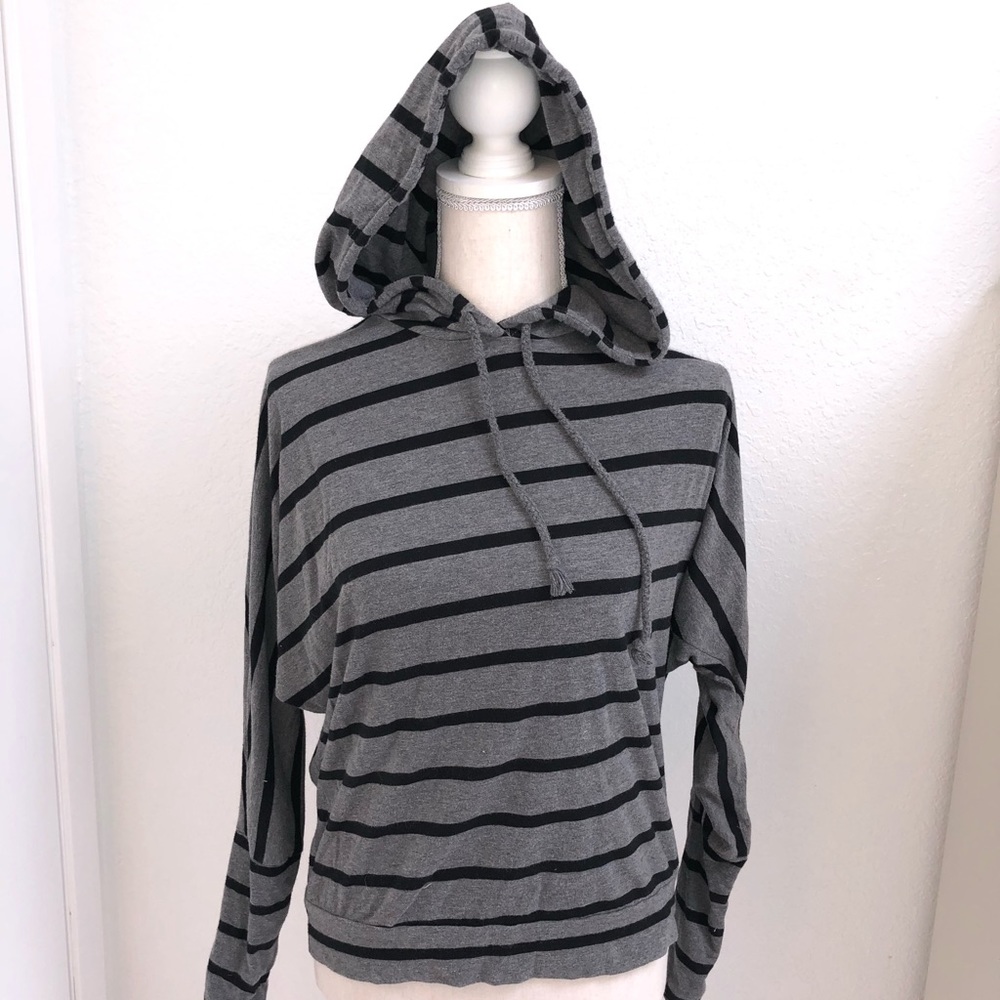 Hooded Pullover